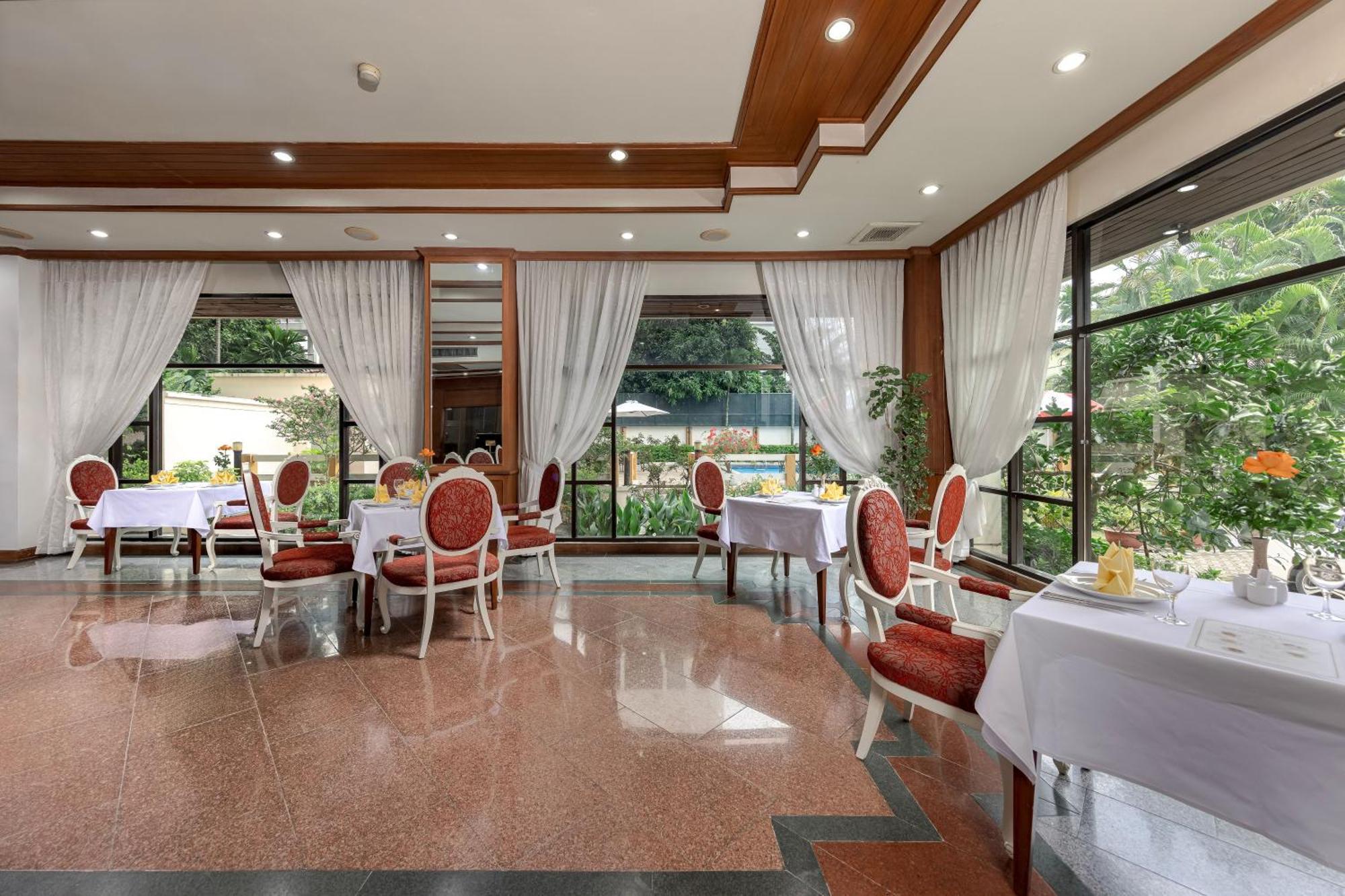 Oriental Palace Ханой Экстерьер фото