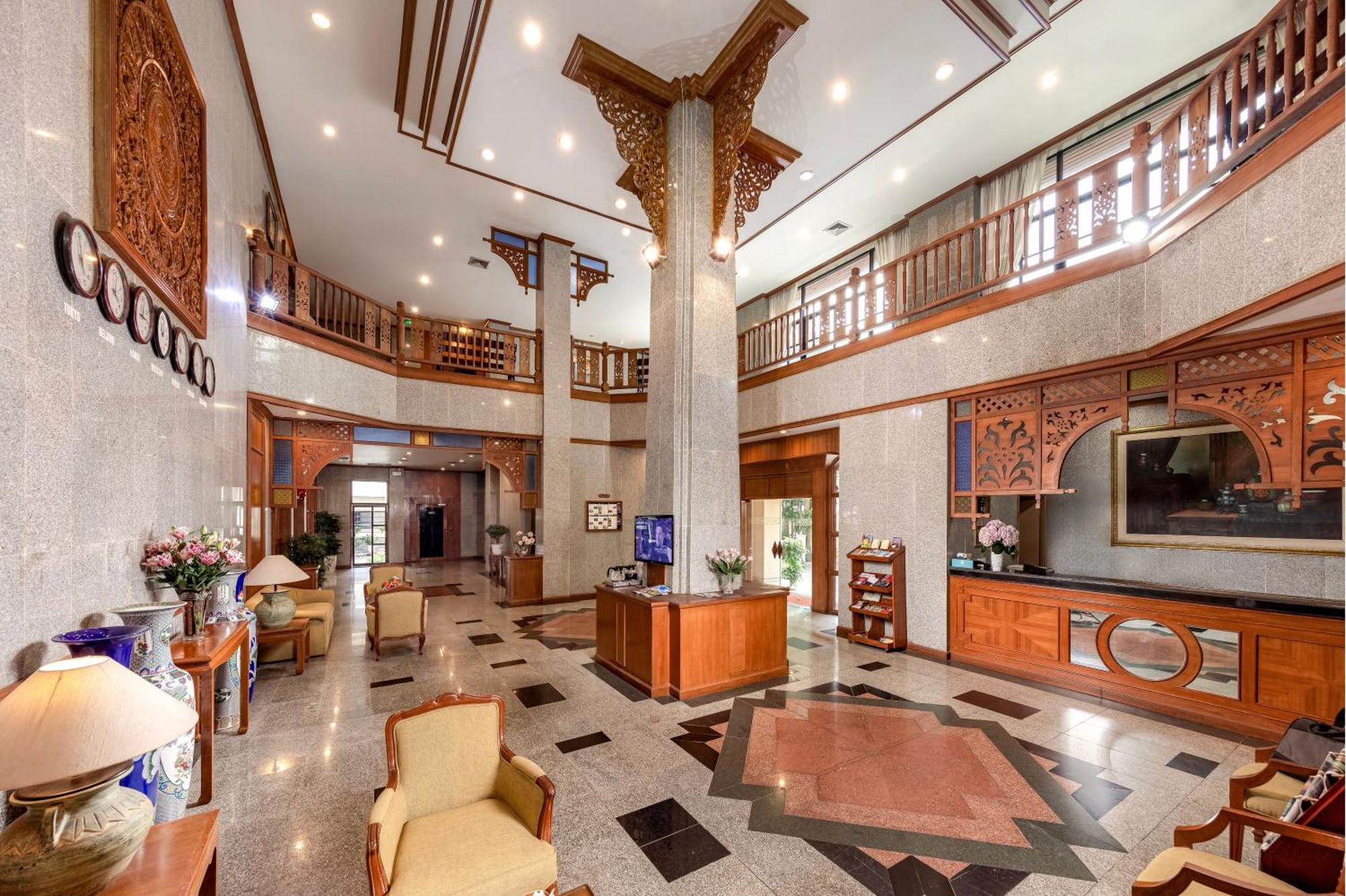 Oriental Palace Ханой Экстерьер фото